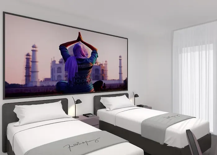 The Freddie Mercury Hotel Ξενοδοχείο Μοντρέ