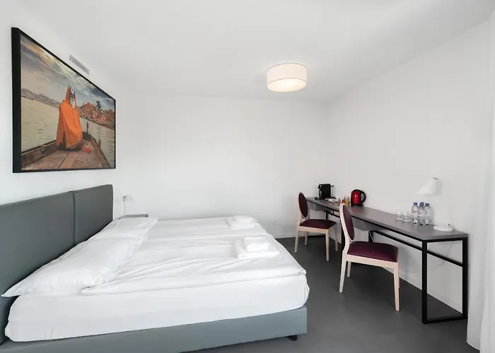 The Freddie Mercury Hotel 4* Montreux