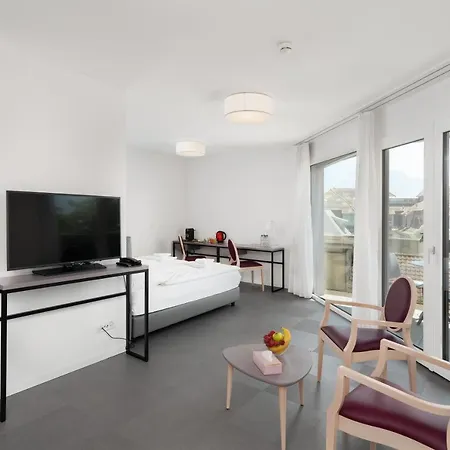 The Freddie Mercury Hotel 4*